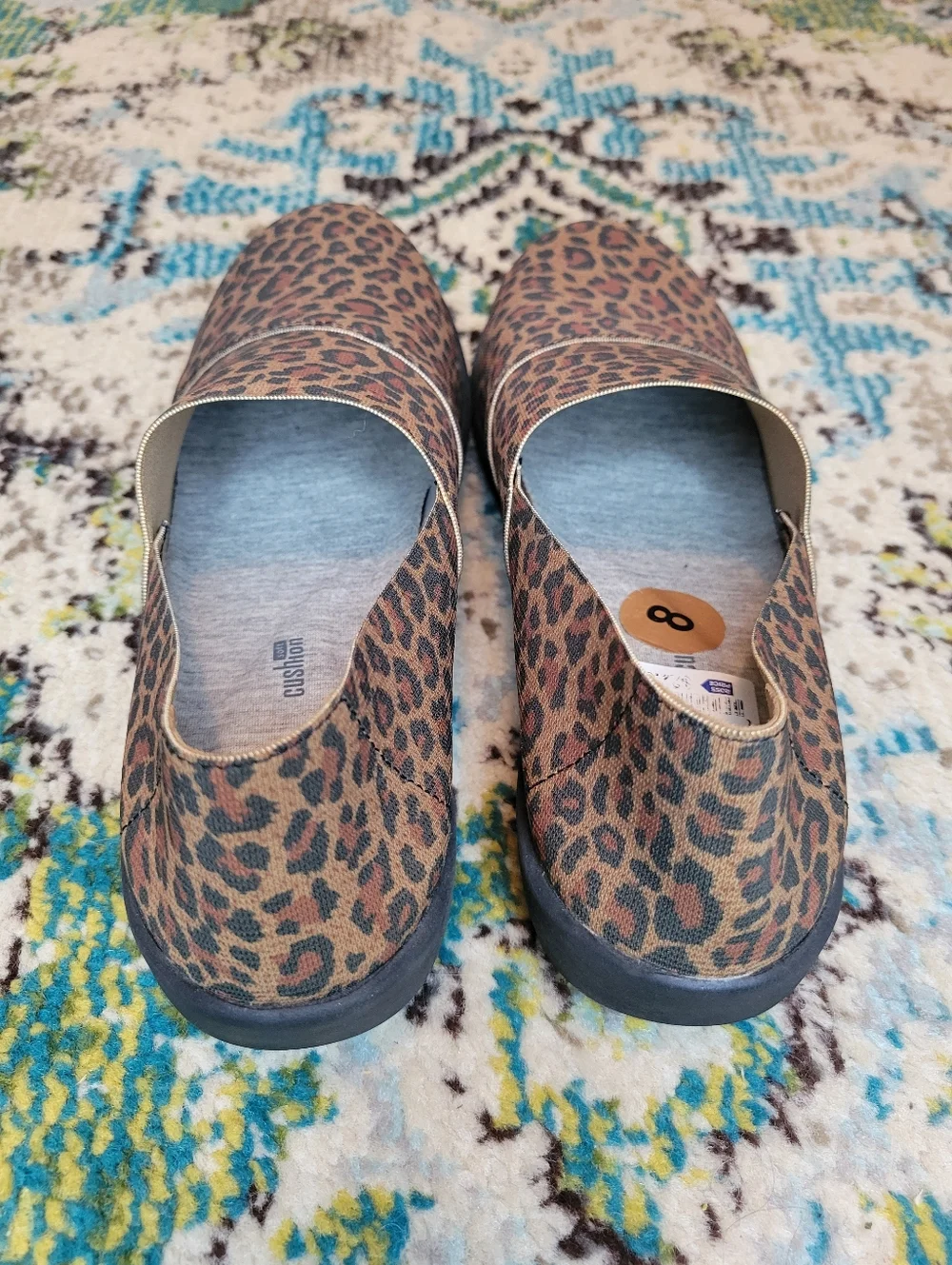 NEW Clarks Cloudstepper Leopard Printed Slip On Comfortable Shoes, Size Womens 8